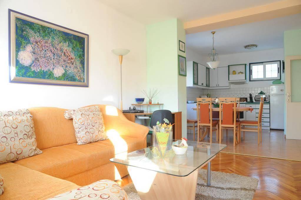 Apartment In Zadar Exterior photo
